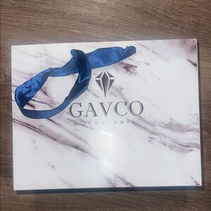 GAVCO Jewelers Gift Bag with Blue Ribbon